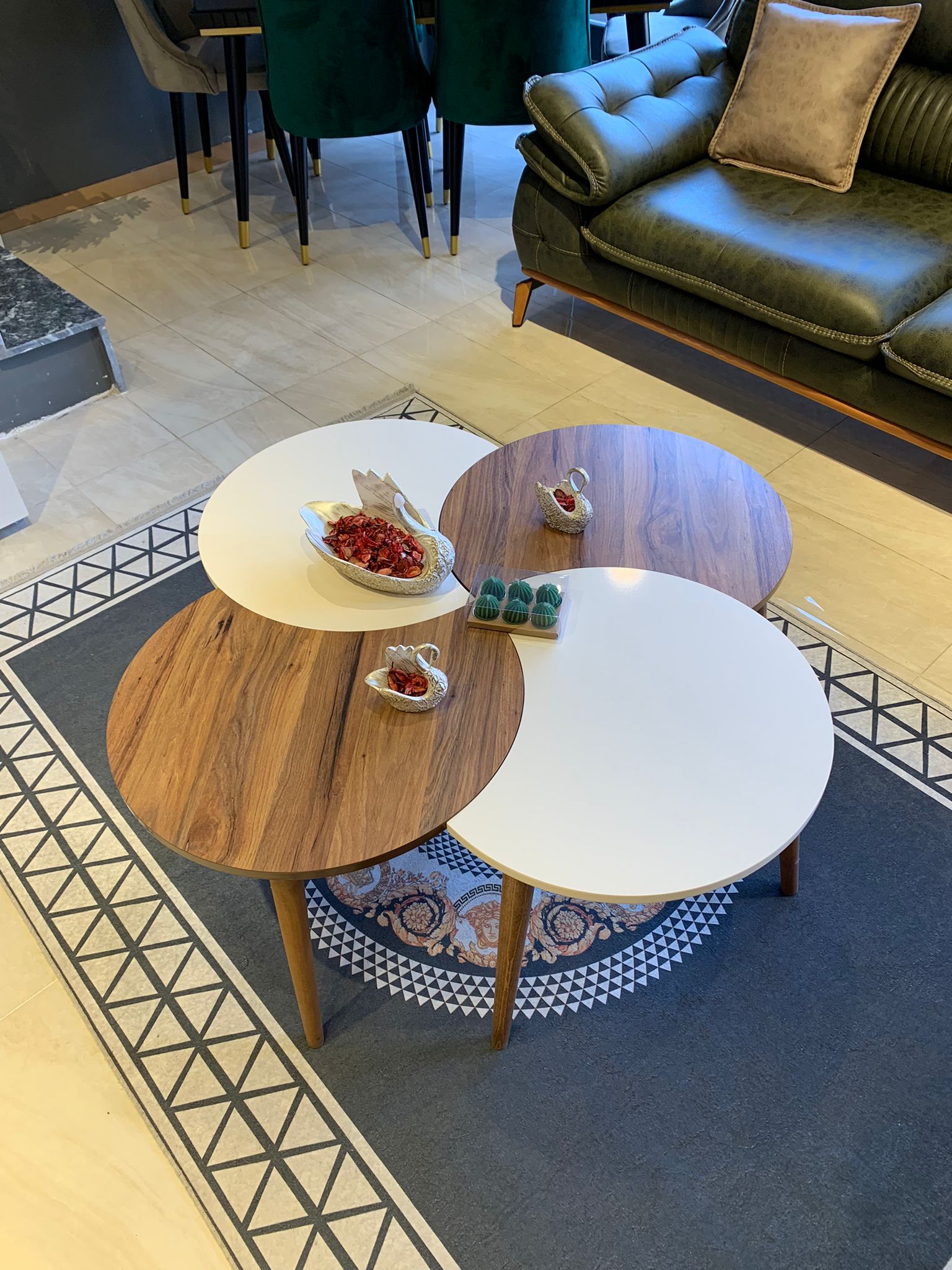 YAZGÜLÜ ORTA SEHPA